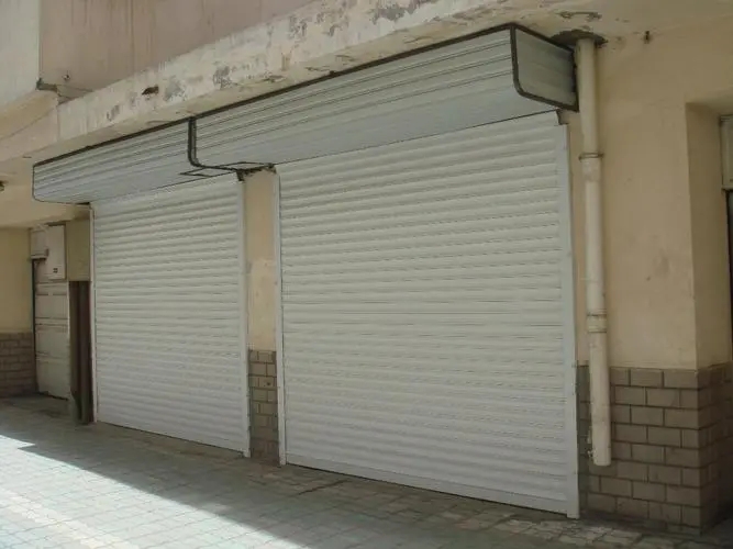 青岛卷帘门.webp (3).jpg