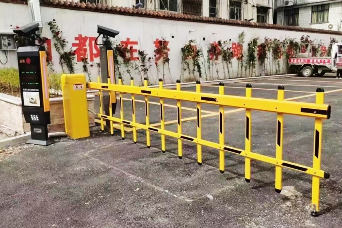 停车场道闸.jpg